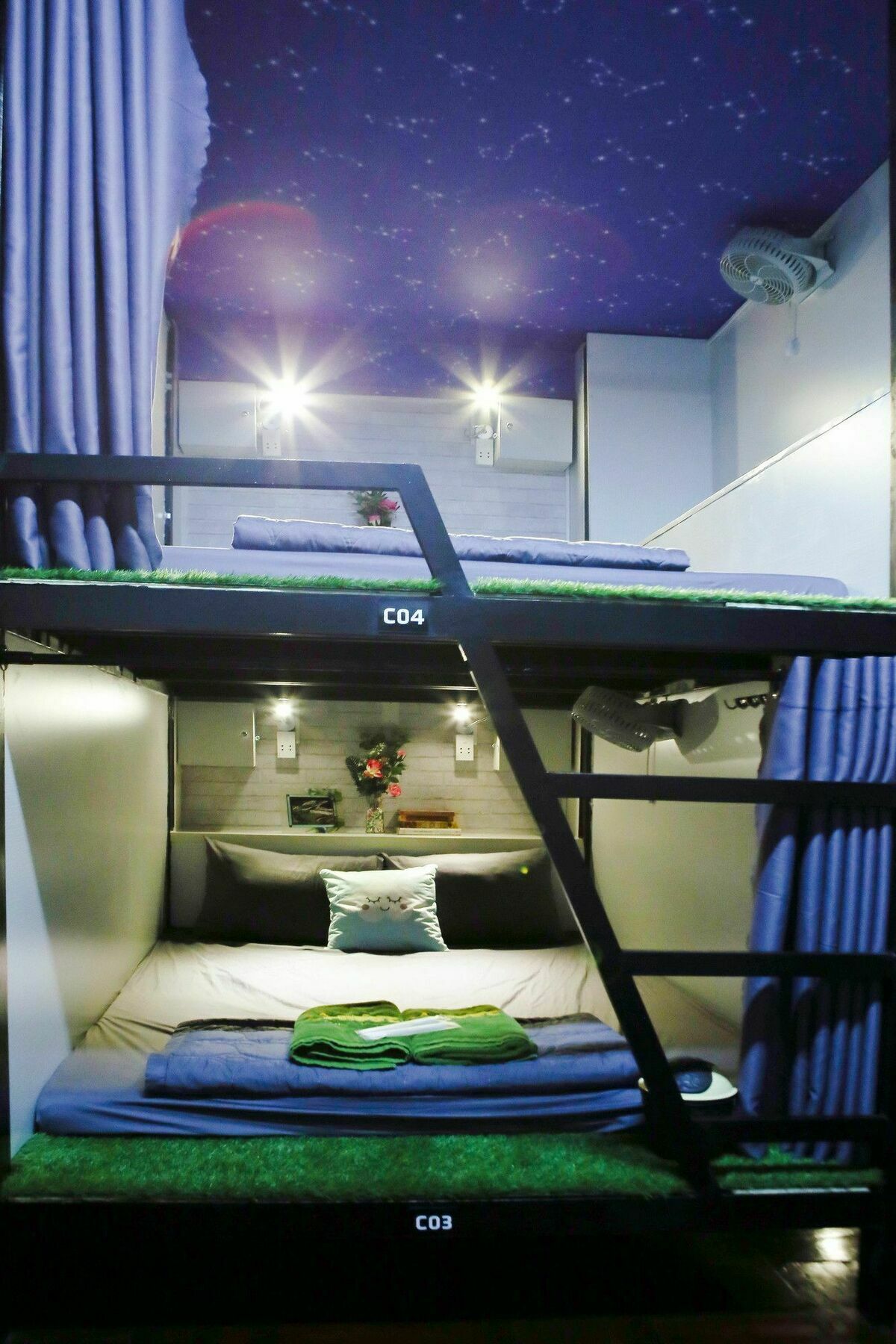 S Phuot Airport Hostel Хошимін Екстер'єр фото